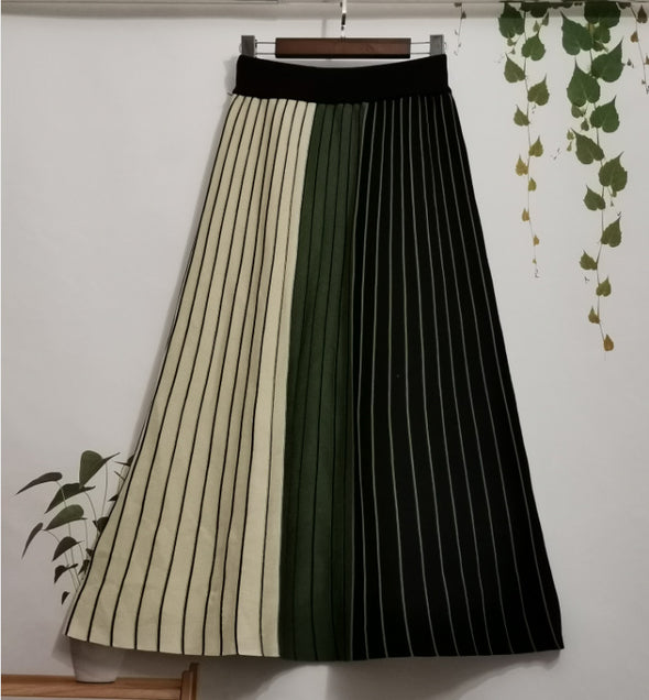韓国ファッション　ストライプ　Aライン　プリーツスカート