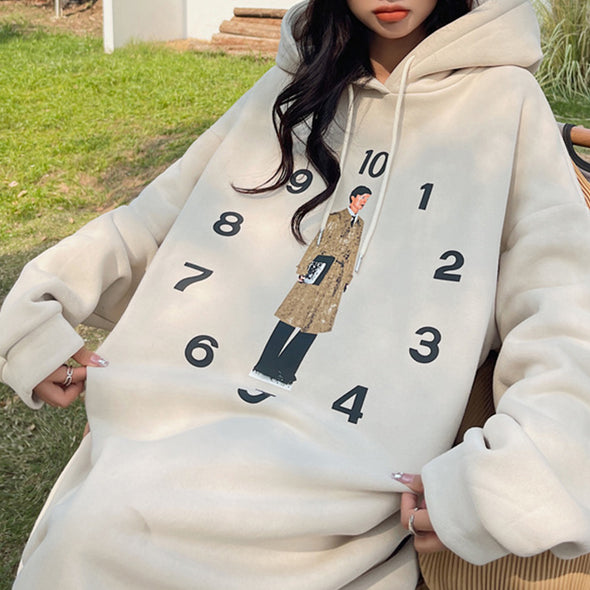 韓国ファッション　トレンド　フード付き　プリント　パーカー風ワンピース