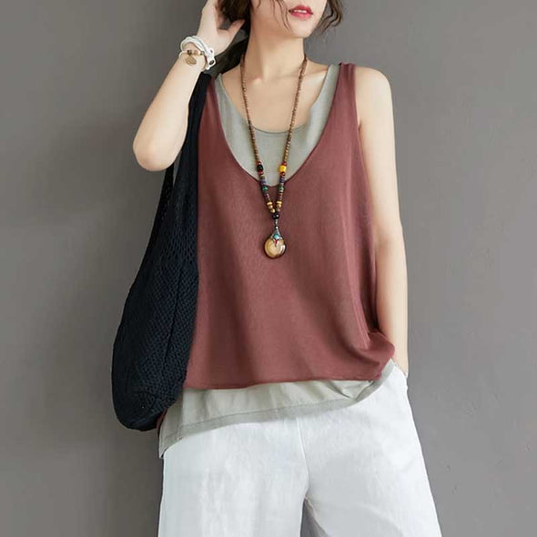 レイヤード風　Vネック　夏定番　かわいい　タンクトップ