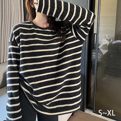 ストライプ柄　もこもこ　暖かい　長袖　セーター