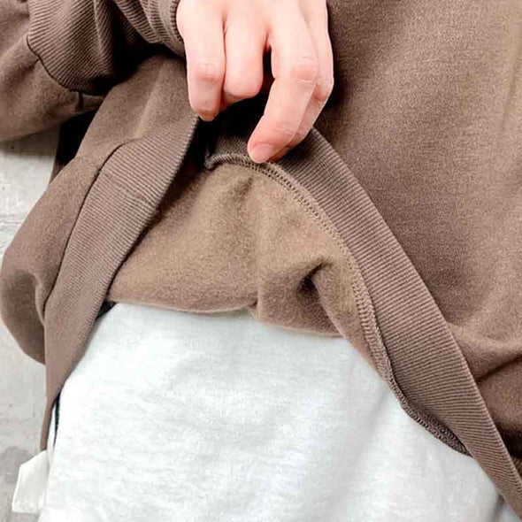 シンプルカジュアル　ハーフネック　秋冬　トレーナー