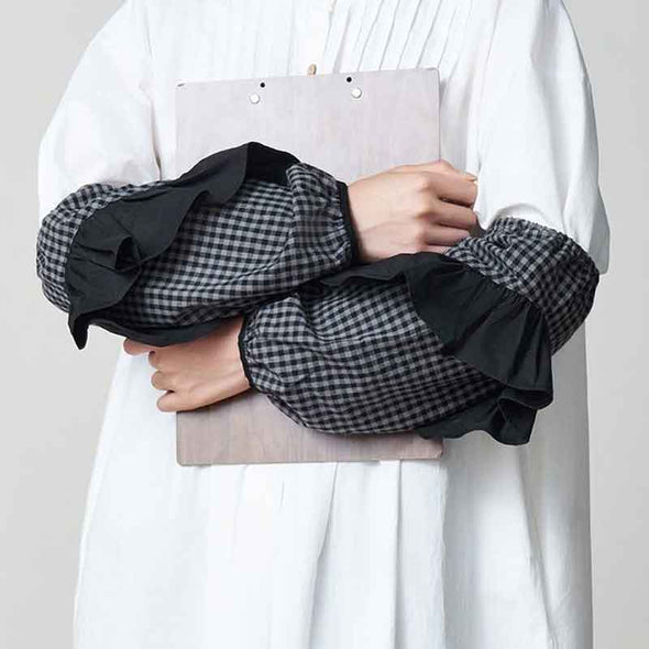 アームカバー　袖カバー　かわいい　チェック柄　フリルデザイン　おしゃれコーデ　花屋　カフェ