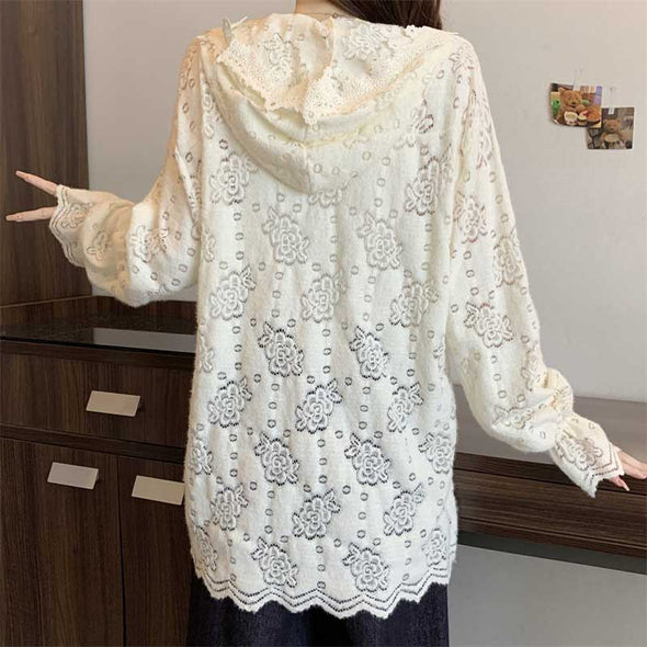 大人かわいい　長袖　フード付き　レース　花模様　Ｔシャツ　トレーナー