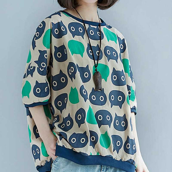 大人かわいい　ネコ柄　ゆったり　ブラウス　Tシャツ