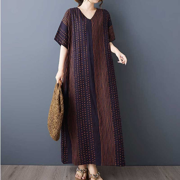 大人カジュアル　vネック　体型カバー　ロングワンピース
