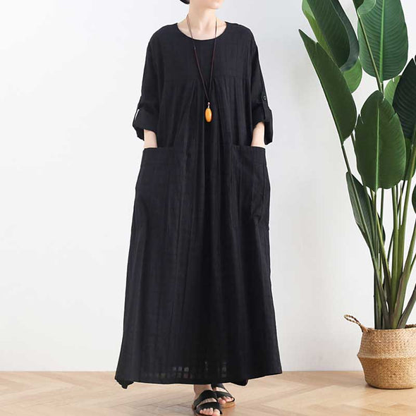 大人ファッション　着瘦せ　マキシ丈　7分袖　ロングワンピース