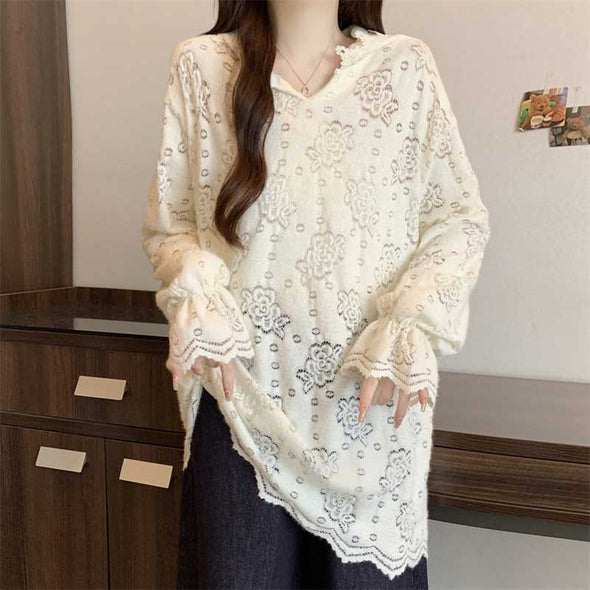 大人かわいい　長袖　フード付き　レース　花模様　Ｔシャツ　トレーナー