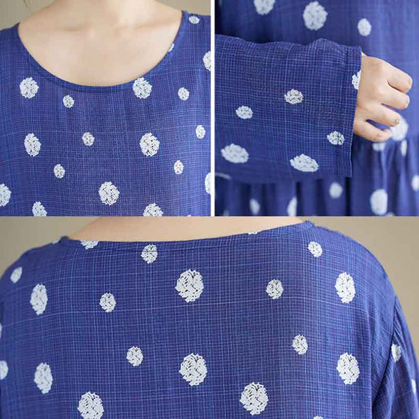 大人カジュアル　長袖　Ａライン　ドット柄　ロングワンピース