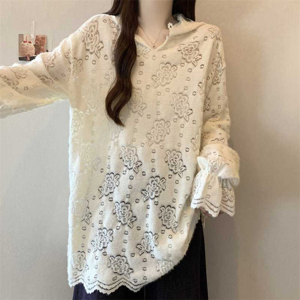 大人かわいい　長袖　フード付き　レース　花模様　Ｔシャツ　トレーナー