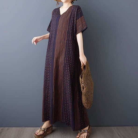 大人カジュアル　vネック　体型カバー　ロングワンピース