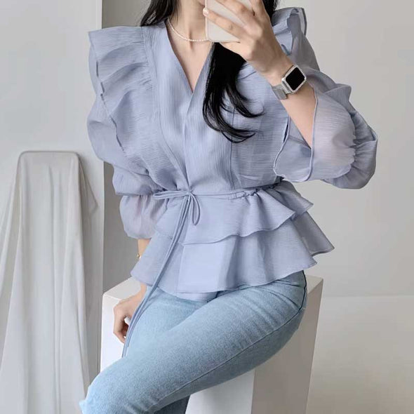 韓国ファッション　フレアデザイン　おしゃれ　かわいい　ブラウス